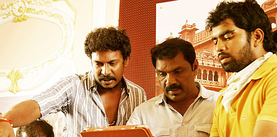 nimirnthu-nil02-1